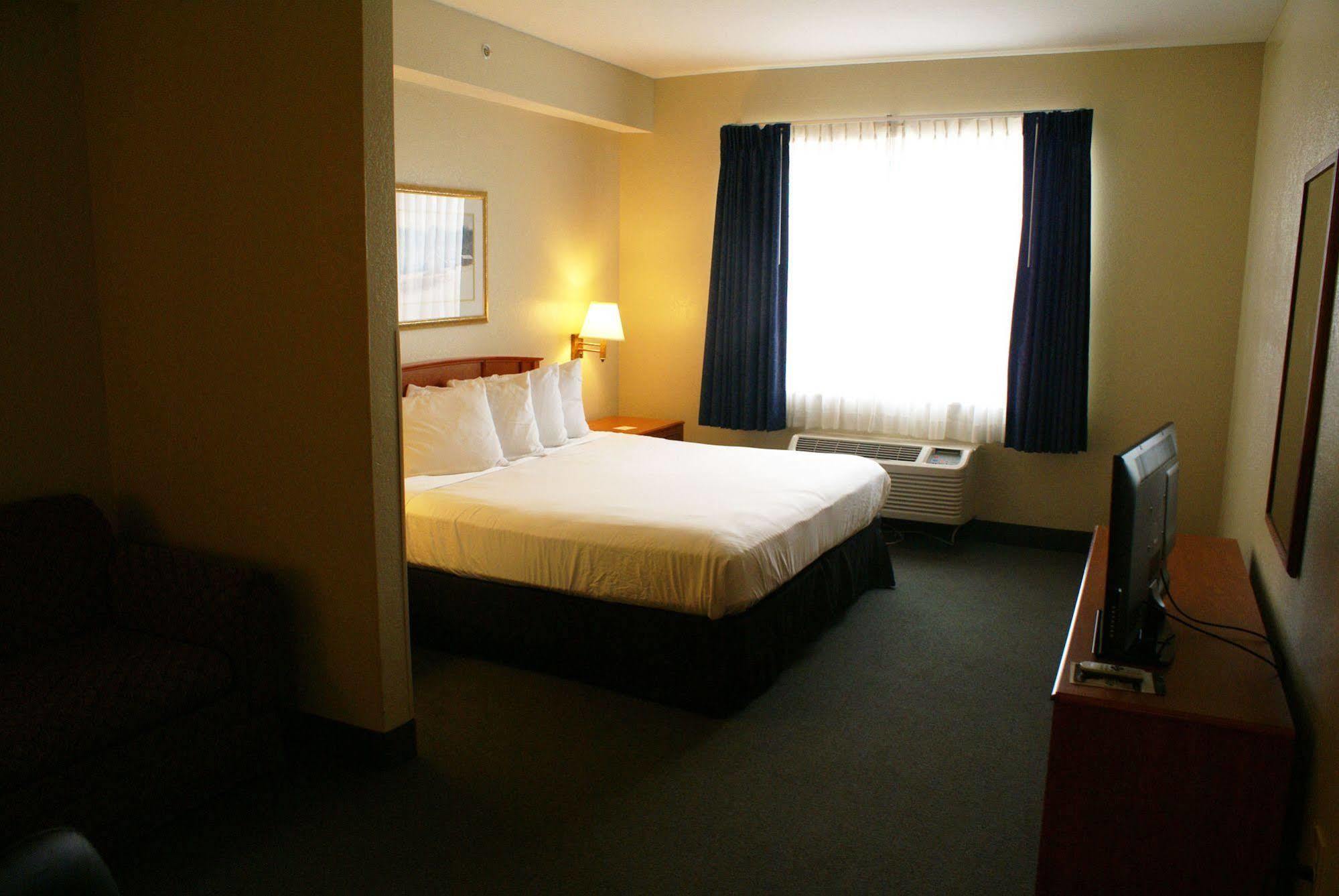 Country Inn & Suites By Radisson, Lansing, Mi Buitenkant foto