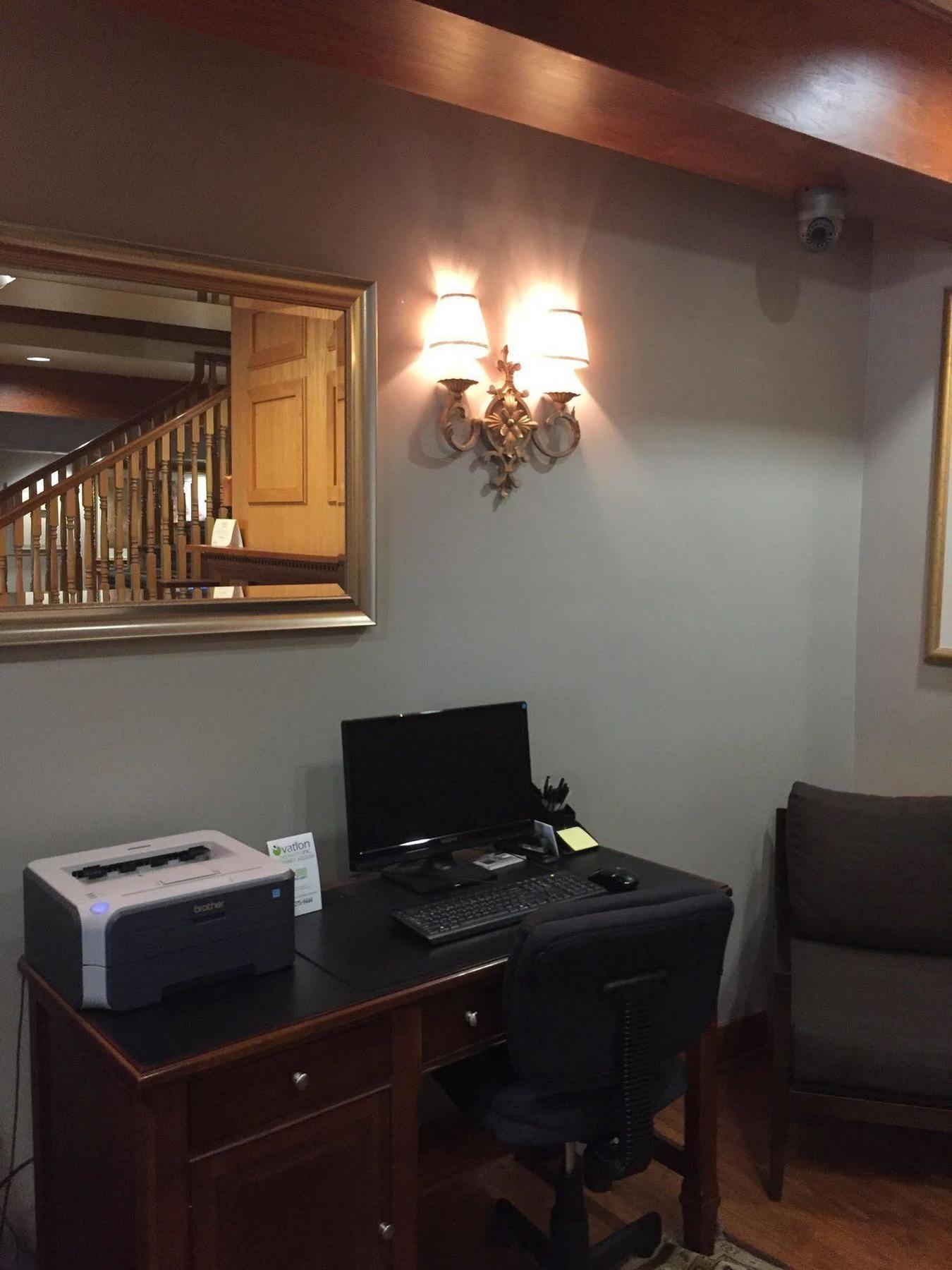 Country Inn & Suites By Radisson, Lansing, Mi Buitenkant foto